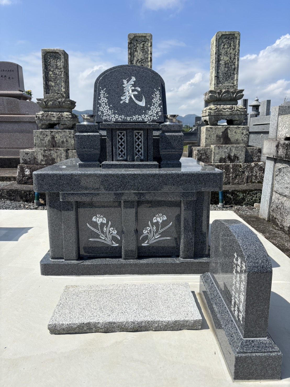 宇佐市　墓石建設